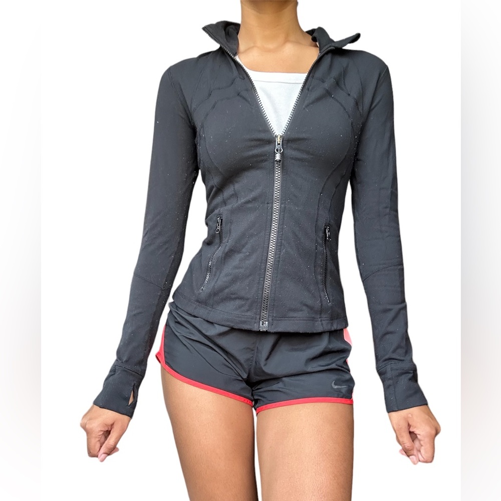 black lululemon define jacket